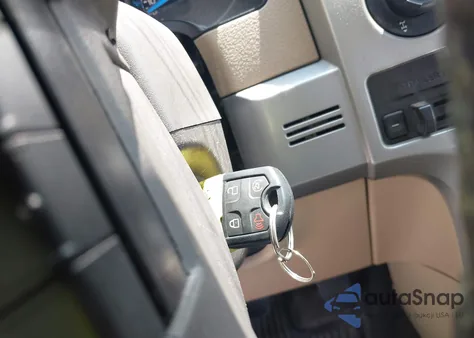 2013 Ford F-150 Lariat from USA, damaged, VIN 1FTFW1EF0DKD40917